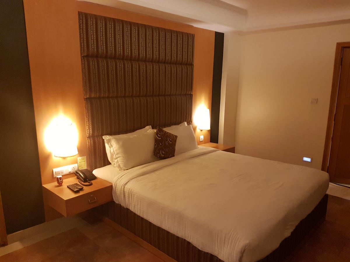 ザ クラシック フォート ホテル Kochi エクステリア 写真
